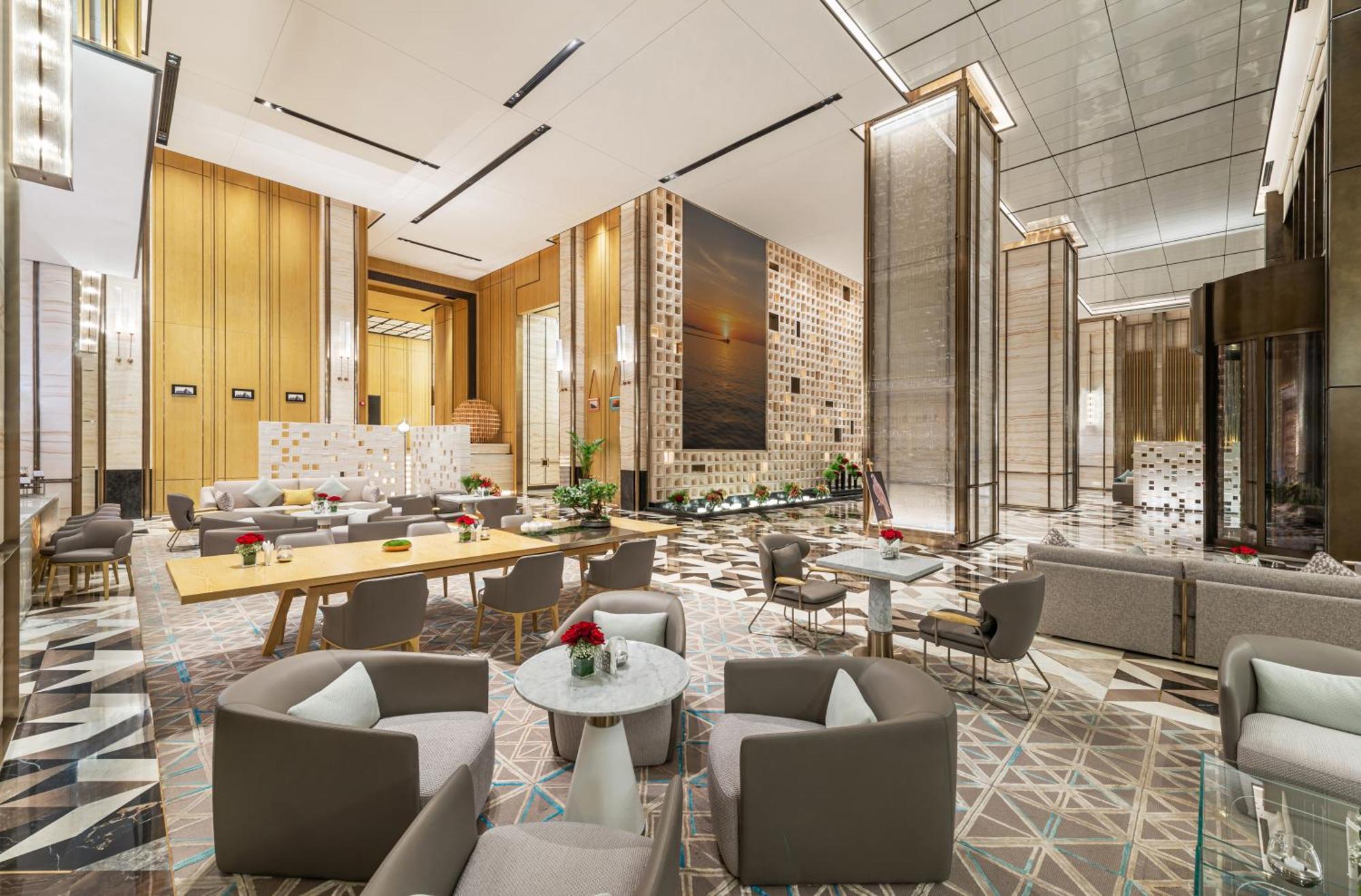 Narcissus The Royal Hotel Riyadh Exterior photo The Lounge at the airport